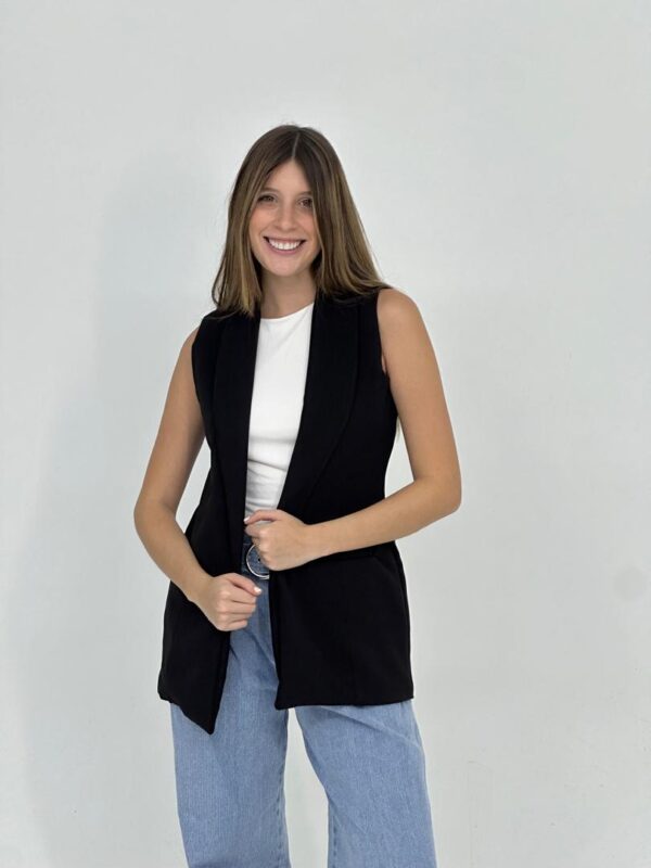 BLAZER SIN MANGAS Negro